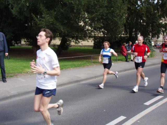 21.JPG - Marathon - Antje bei km 20