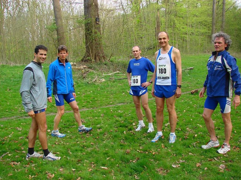 DSC01493.JPG - Vor dem Start - Foto Marion Sohni