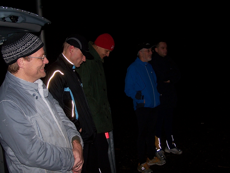 100_6071.JPG - ... und wir lauschen seinen Worten.