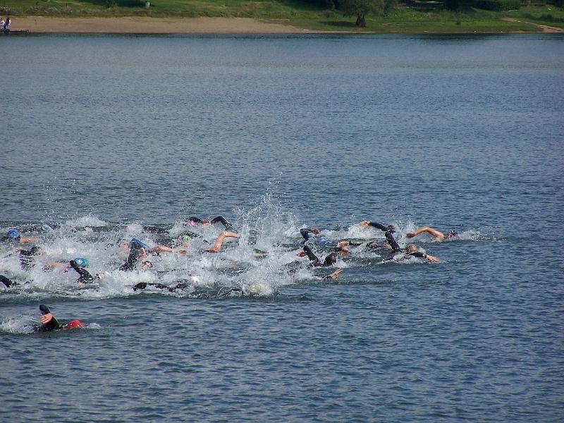 100_5797.JPG - ...das Wasser beginnt zu kochen...