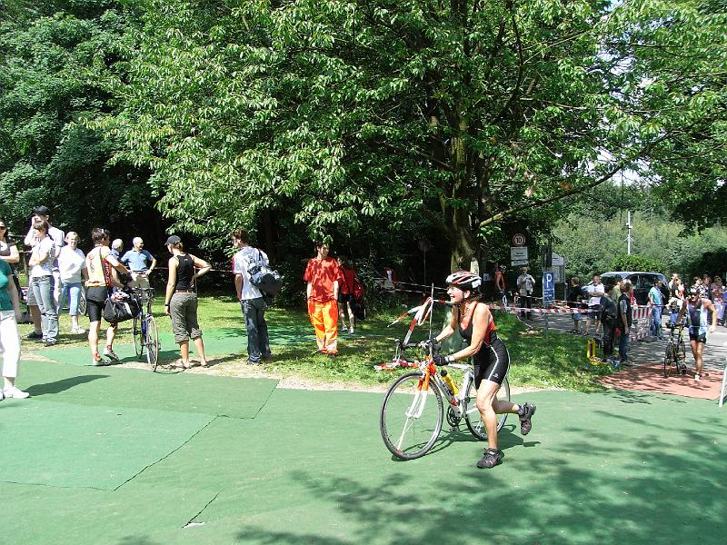 RIMG0033.JPG - ...da kommt Anne angespurtet...