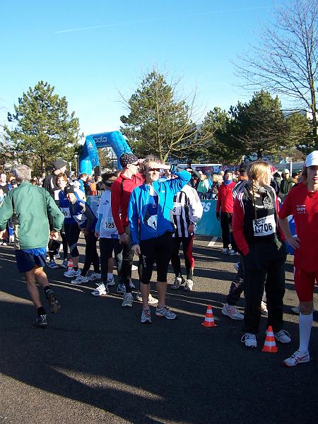 41.JPG - Gerd h&auml;lt nach Norbert Ausschau