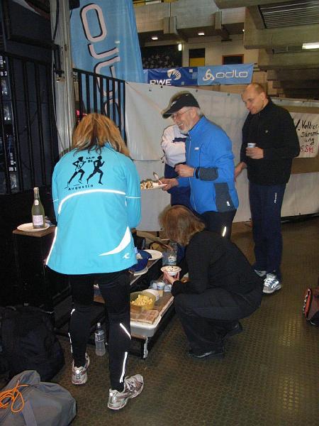 60.JPG - ...und wird sofort von uns gest&uuml;rmt ;-) (Foto Bernd Nitsche)