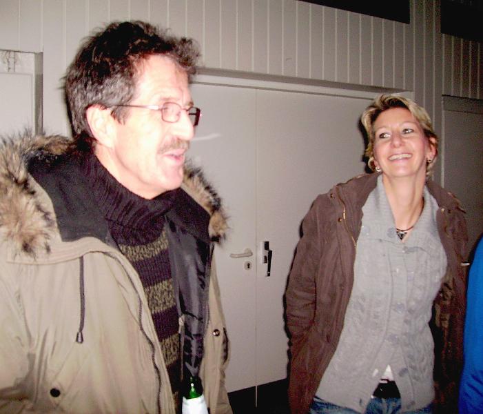 18.jpg - Harry und Fotografin Marion haben Spass - Foto Sigurt Zacher