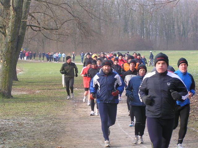 Silvesterlauf_Bonn_3.jpg - Das L&auml;uferfeld - Foto Klaus Braun