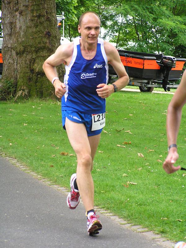 78.jpg - Achim kämpft, man sieht es