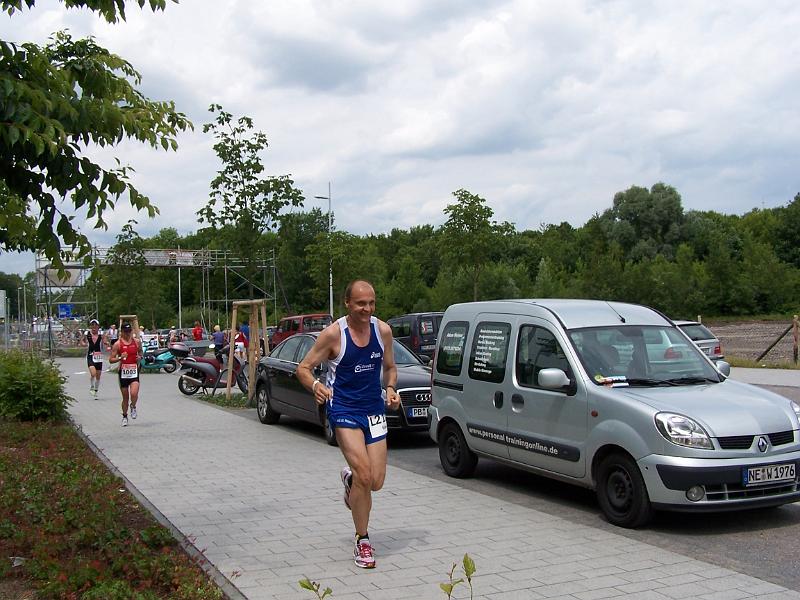 81.JPG - Achim ist ihm dicht auf den Fersen ;-)