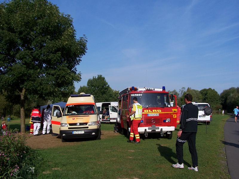 01.JPG - Der DLRG und die Malteser stehen bereit