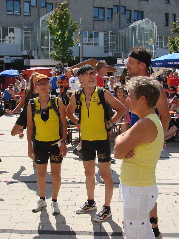 148.jpg - Angelika, Herbie, Bernd und Brigitte