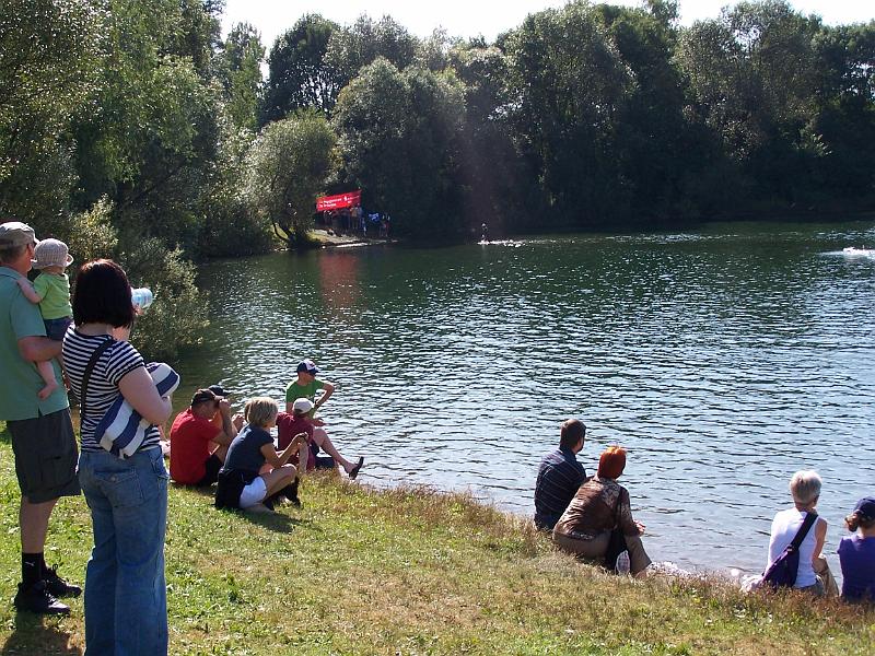 15.JPG - Das Ziel der Schwimmstrecke