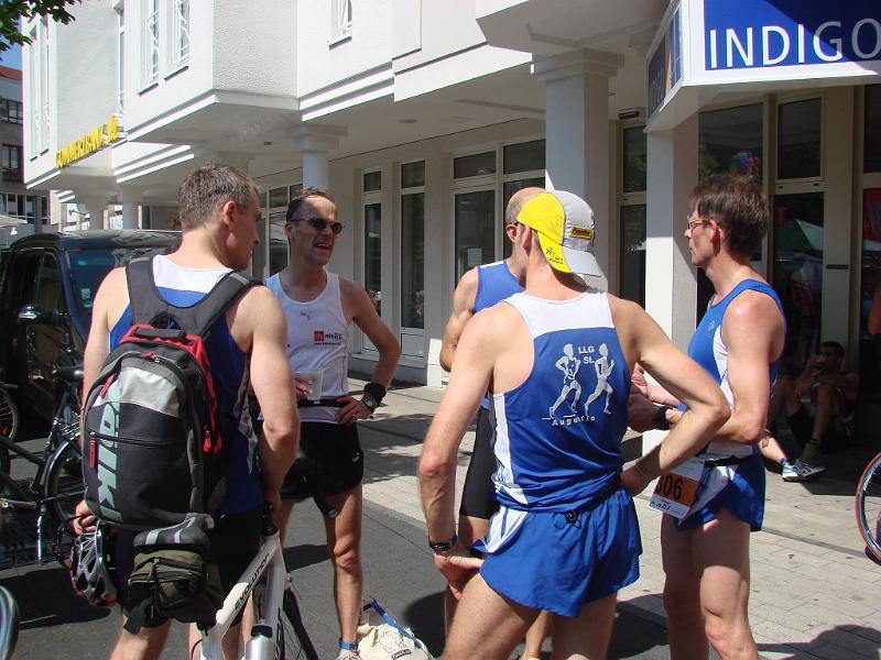 150.JPG - Männerrunde zum 2.