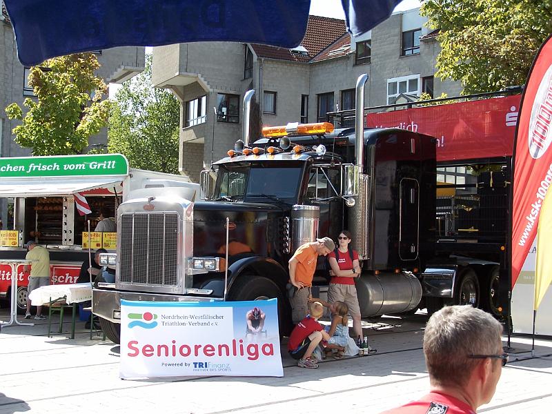160.JPG - Siegerehrung - die Seniorenliga (meinen die uns...?)