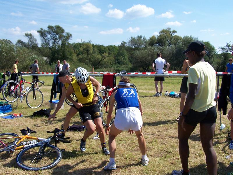 92.JPG - Geli ist zurück und wechselt auf Birgit