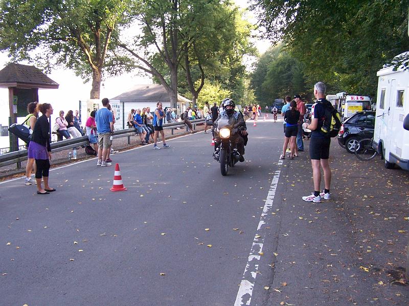 33.JPG - Der erste Radfahrer