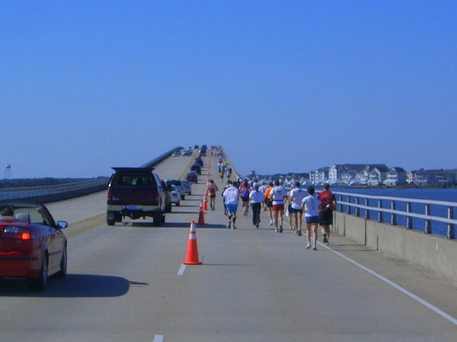 09.JPG - The Washington Baum Bridge