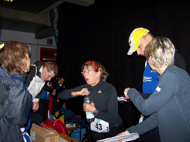 10.JPG - Komm, wir trinken noch einen