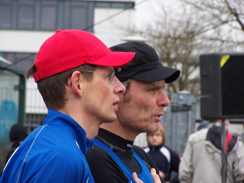 24.JPG - Sie halten Ausschau nach ihren Staffell&auml;ufern