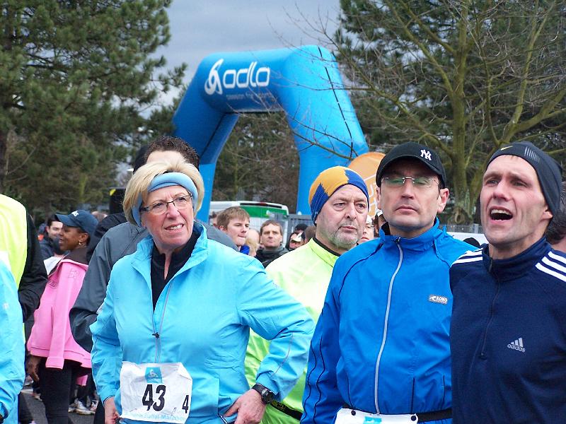 37.JPG - Uschi und Frank warten auf ihren Wechsel