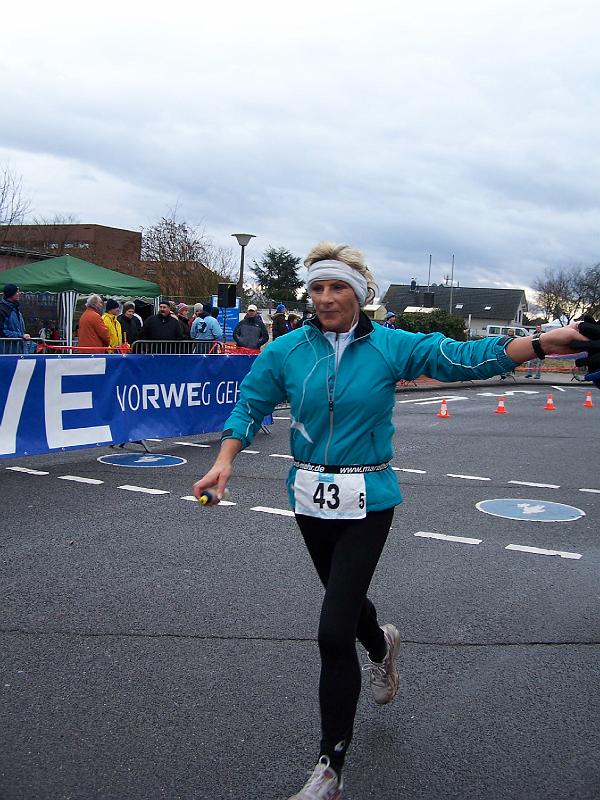 48.JPG - Gisela nach den ersten 5 km