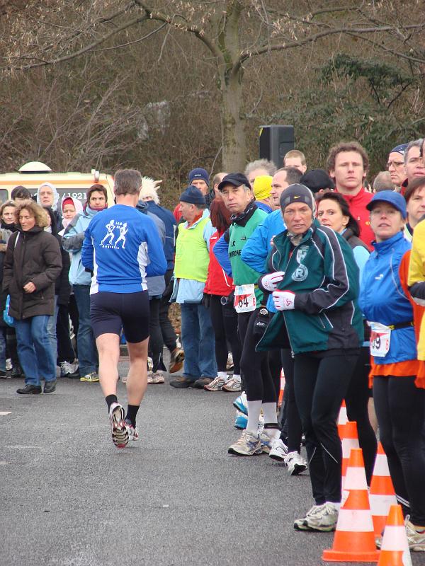 37.JPG - Udo l&auml;uft los