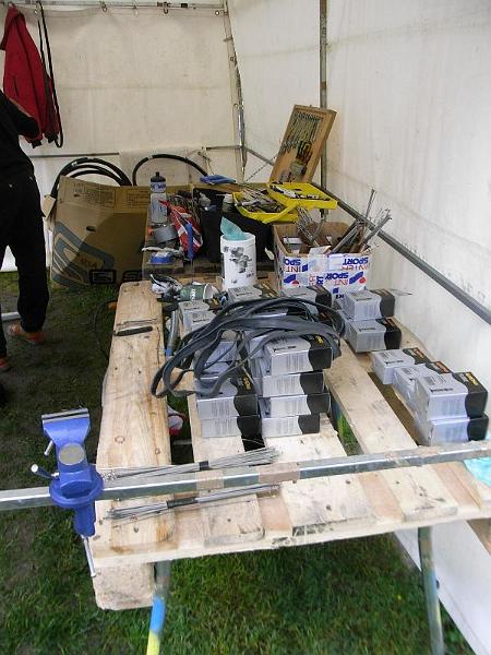 18.JPG - Wer braucht denn so was, wir haben doch keine Panne!