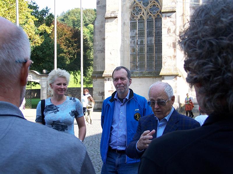 13.JPG - ... über die Geschichte des Ordens und des Altenberger Doms