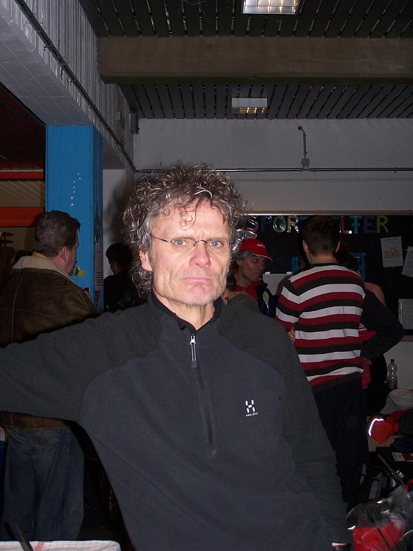 100_8068.JPG - Gerd schaut etwas skeptisch