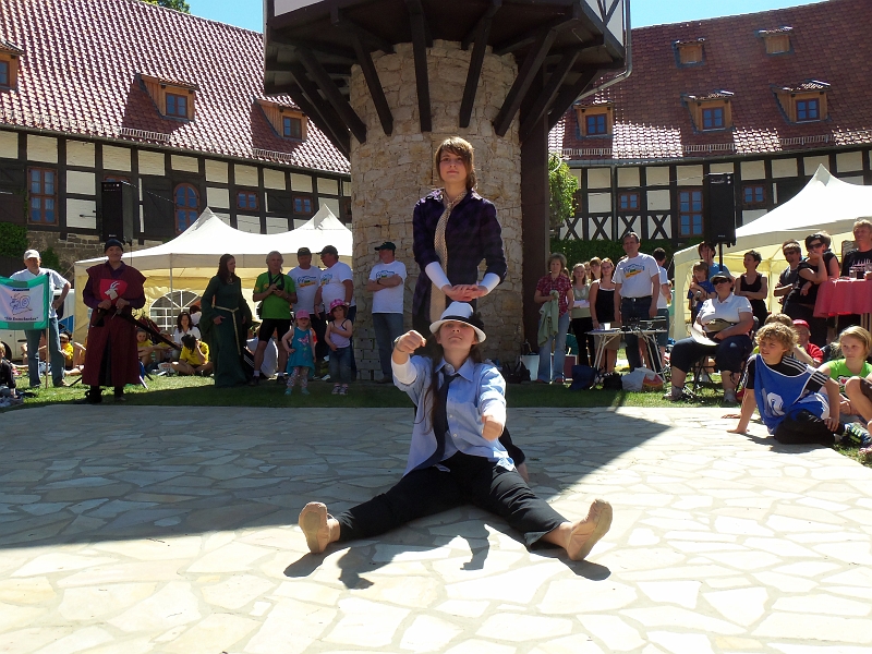 100_0309.jpg - ...den es läuft noch ein Kulturprogramm...